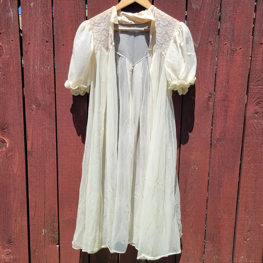 Vintage Seamprufe Peignoir Robe & Nightgown Set Ivory Chiffon Lace Detail Sz 34